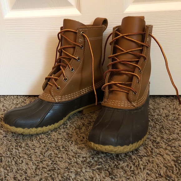 L.L.Bean Women’s Boot - Picture 1 of 3